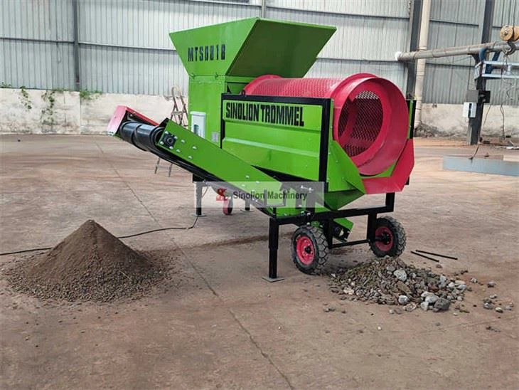 Malý trommelový preosievač kompostu